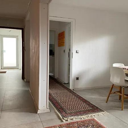 Grosszuegiges Design Komfort-appartement 60 Qm Apartman