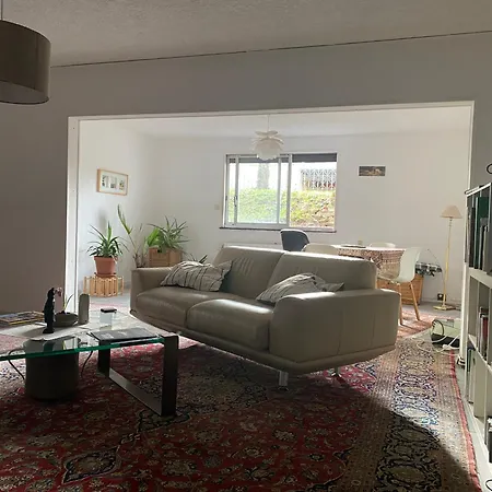 Grosszuegiges Design Komfort-appartement 60 Qm Apartman *